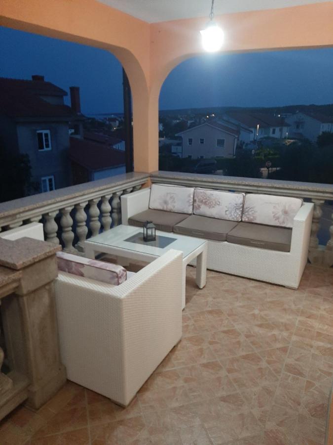 Apartmani Bulajic Đảo Krk Ngoại thất bức ảnh