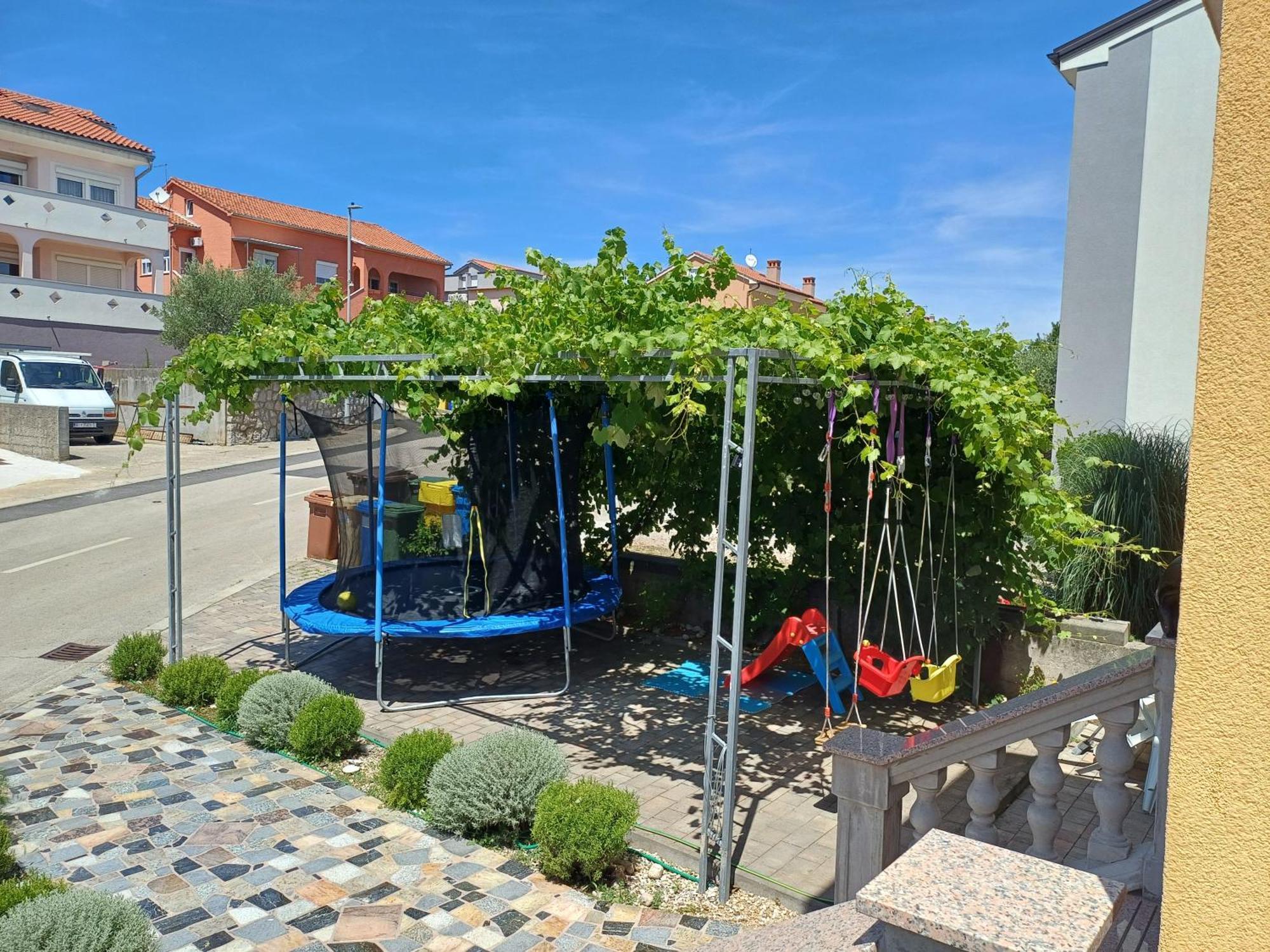 Apartmani Bulajic Đảo Krk Ngoại thất bức ảnh